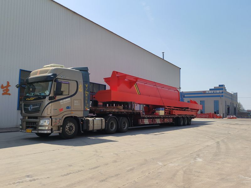 電動葫蘆門式起重機(jī) MHxh16t—32m 制作完成，發(fā)往新疆交付客戶使用。